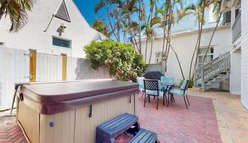 Two-Bedroom Holiday Home