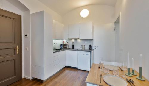 Apartment with Terrace