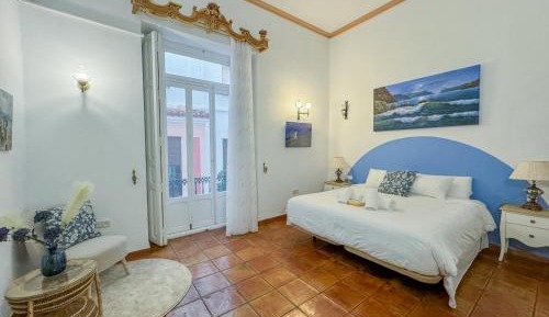 Deluxe Double Room with Balcony