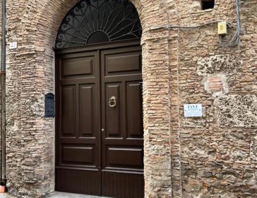 One-Bedroom Loft Apartment with Balcony