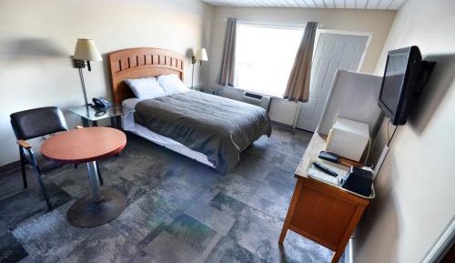 Queen Room