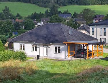 Three-Bedroom Holiday Home 