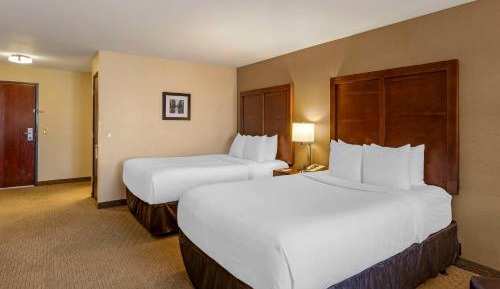 Queen Room with Two Queen Beds