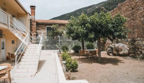 Apartment - Split Level