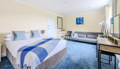 Deluxe Junior Suite