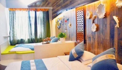 Deluxe Family Suite