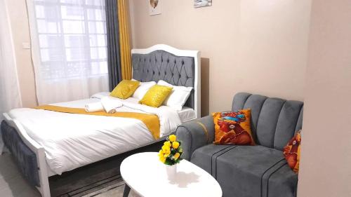 Studio Apartment with Balcony