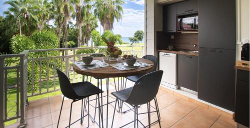 Studio with Sea View