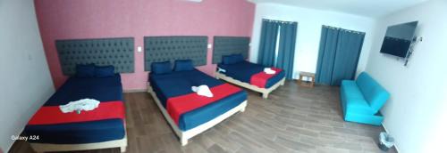 Standard Triple Room with Sea View