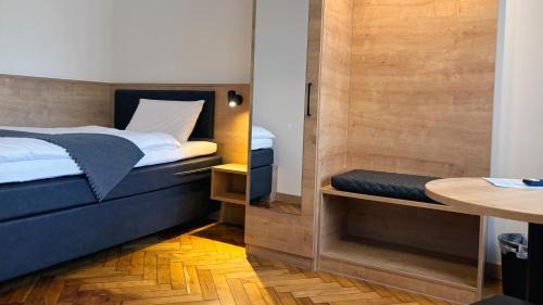 Single Room - Disability Access