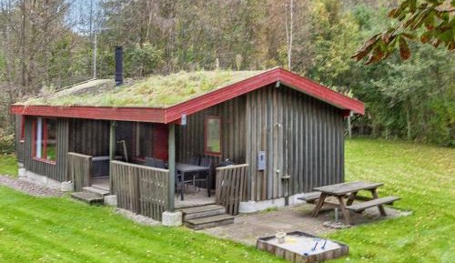 Two-Bedroom Holiday Home