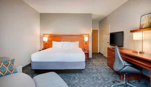 King Room with Sofa Bed