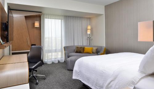 King Room with Sofa Bed