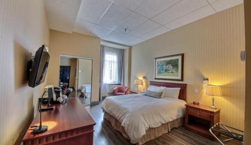 Small Double Room
