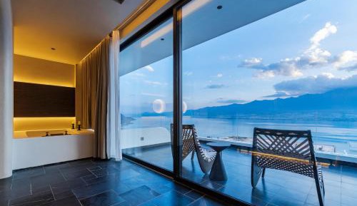 Double Room with Balcony and Sea View