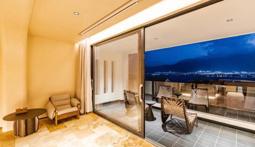 Double Room with Mountain View