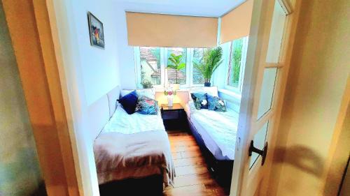 Apartment with Garden View