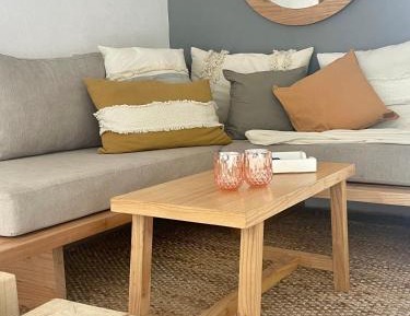 Deluxe One-Bedroom Apartment with Garden View