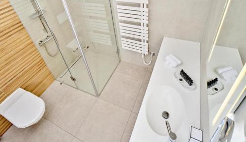 Double or Twin Room with View