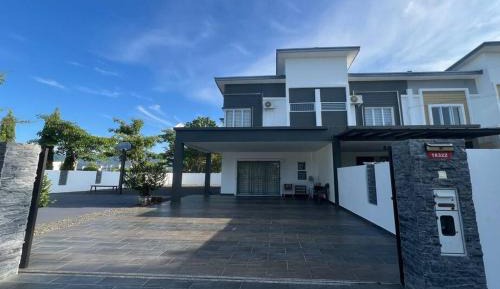 Four-Bedroom House