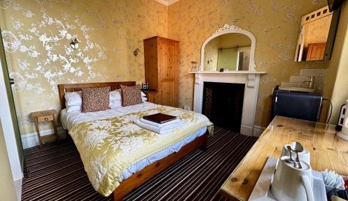 Small Double Room