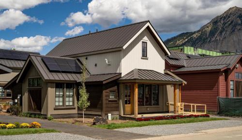 Four-Bedroom Holiday Home