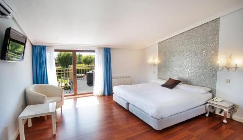 Double Room with Terrace
