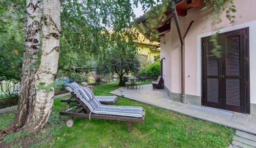 Superior One-Bedroom Apartment with Balcony
