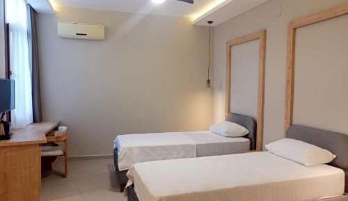 Standard Twin Room with Garden View