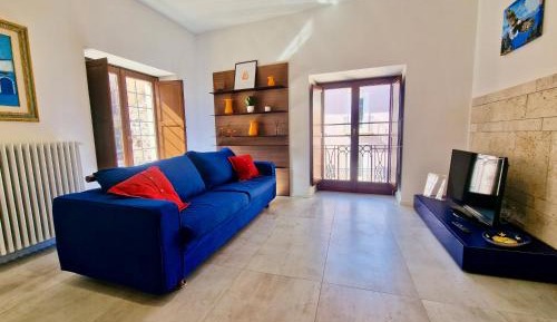 One-Bedroom Apartment with Terrace