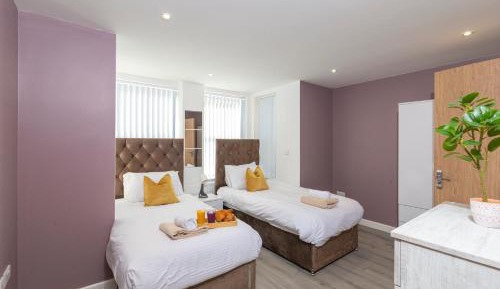 Two-Bedroom Superior Apartment