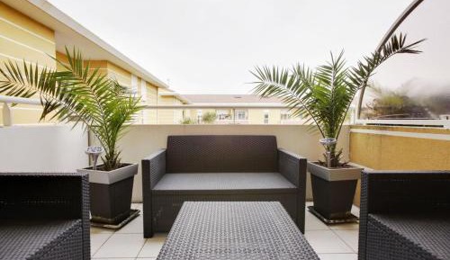 Apartment with Terrace