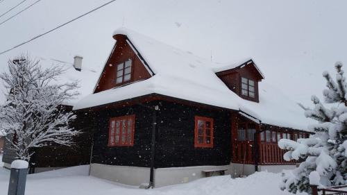 Three-Bedroom Vacation Home 