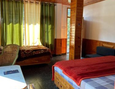 Triple Room with Mountain View
