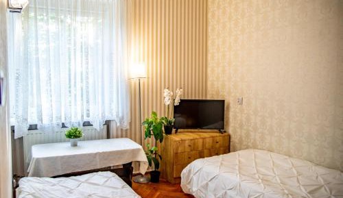 Double Room with Private External Bathroom