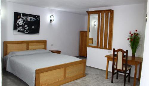 Double Room with Mountain View