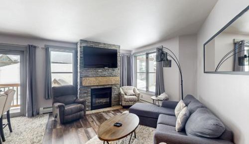 One Bedroom Apartment