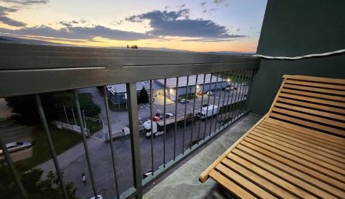 Superior One-Bedroom Apartment with Balcony