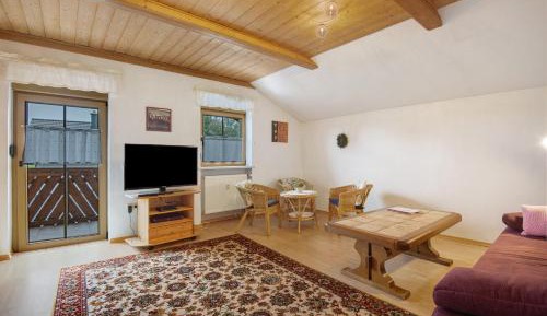 Superior One-Bedroom Apartment with Balcony