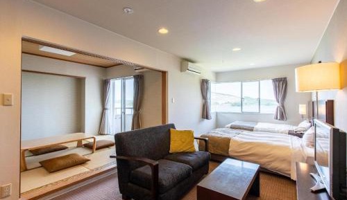 Room with Tatami Area