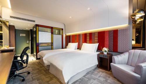 Superior Twin Room
