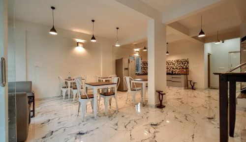 Queen Room with Balcony