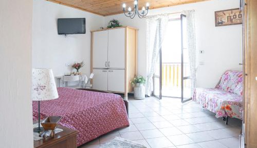 Large Double Room