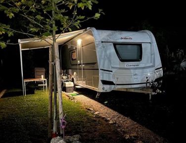 Empty lot - camper/caravan 100m2