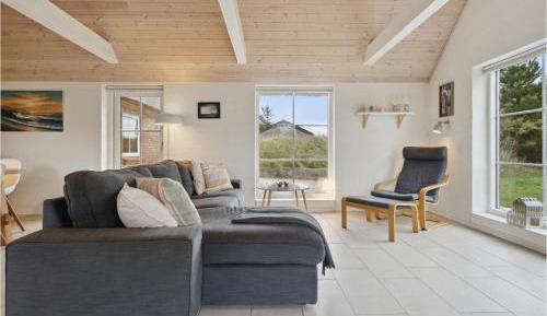 Four-Bedroom Holiday Home