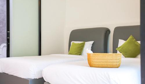 Large Twin Room