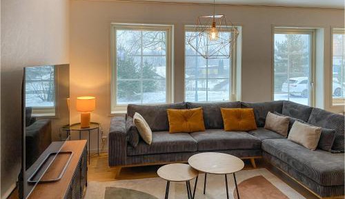 Three-Bedroom Holiday Home 