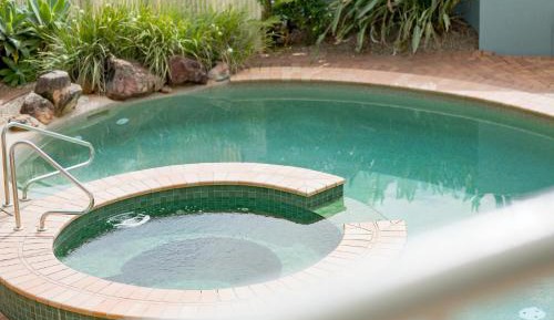 Studio Apartment with Spa Bath