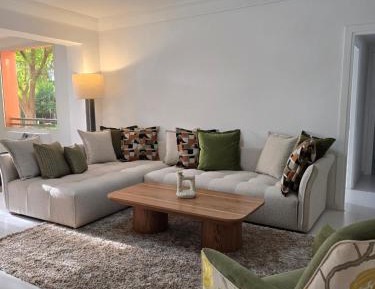 Apartment with Garden View