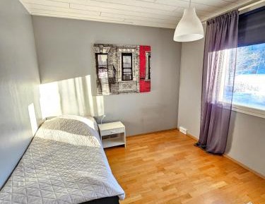 Economy Triple Room with Shared Bathroom